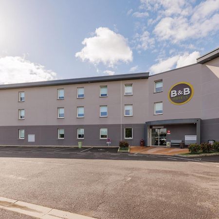 B&B Hôtel Clermont-Ferrand Nord Riom Exterior foto